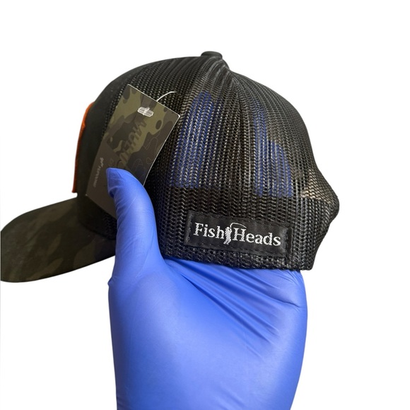 The Classics Yupoong Men's fish heads gatecrasher Snapback Hat - Picture 3 of 7